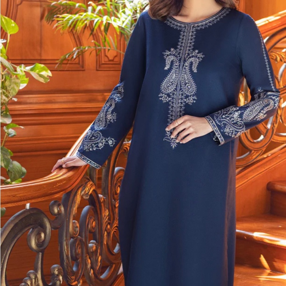 Beautiful dress by asim jofa